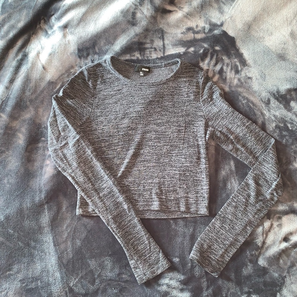 Wilfred top